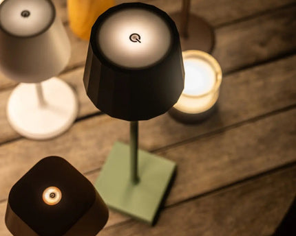 William Sage groene oplaadbare tafellamp – USB-C, dimbaar, batterij met een levensduur van 120 uur