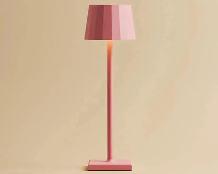 Combi Set Professional-8 x Wouter Flamingo Roze oplaadbare tafellampen & 1 x Central Station draadloos laadstation met Qi-Technology-Perfect voor restaurants, gastvrijheid en hotels