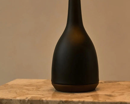 Jacob zwarte lamp met beige kap – elegante en warme verlichting