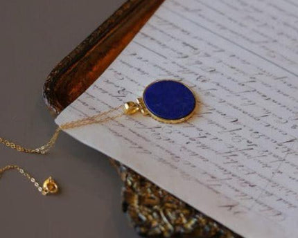 Helios lapis lazuli ronde hanger ketting