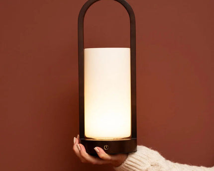 Evie Donkerbruine Oplaadbare Houten Tafellamp – Dimbaar & Snoerloos