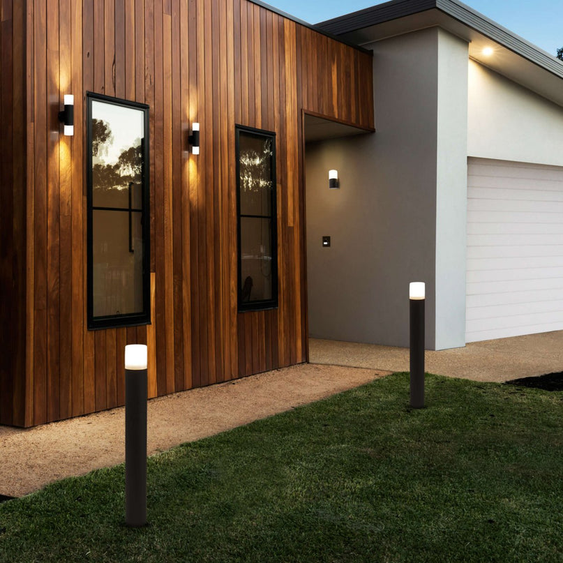 Buitenbasisbasis "Torcia" 80 cm hoog, gemaakt van metaal en plastic in zwart, E27