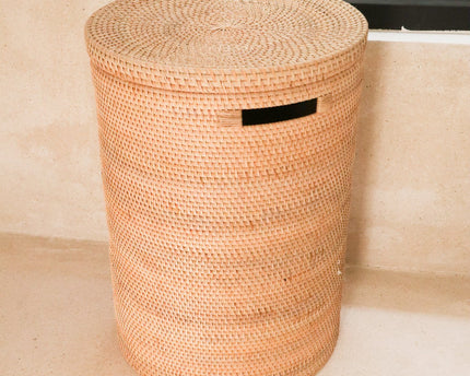 Wasmand met deksel Opbergmand van rotan SARI (2 maten)