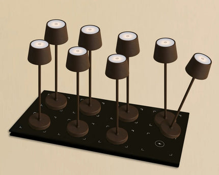 Combi Set Professional-8 X Vondel Mini Mocha Brown Oplaadbare tafellampen & 1 x Central Station Draadloos laadstation met Q1-Technology-Perfect voor restaurants, gastvrijheid en hotels