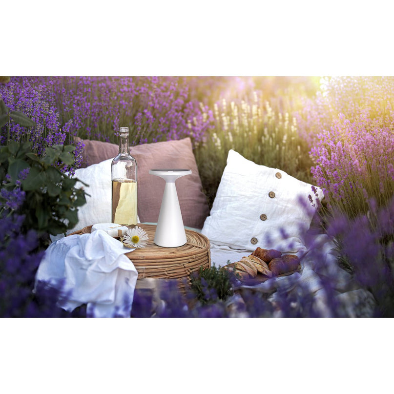 Zonne -batterijtafellamp "Palu" voor buiten en binnen, gemaakt van plastic in wit, 20 cm hoog