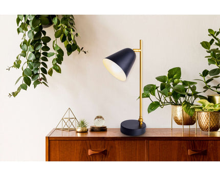De "Triton" tafellamp gemaakt van zwart en messing gekleurd metaal is 42,5 cm hoog, heeft een E14-versie en is ideaal voor woonkamer, gang, kantoor of dessert