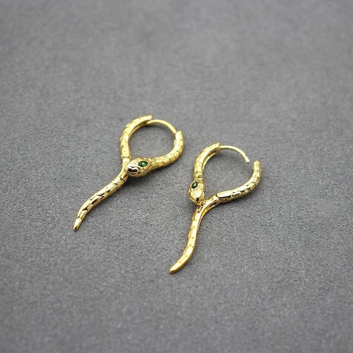 Unieke groene -eye cobra -ontwerp oorbellen - goud n zilver