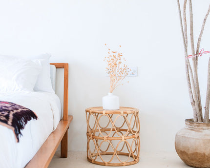 Ronde rotan bijzettafel – kleine boho salontafel – nachtkastje rotan beige – handgemaakte tafel gemaakt van natuurlijk rotan (Ø 45 cm) MUARA