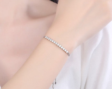 Chique Moissanite Stone Smile armband