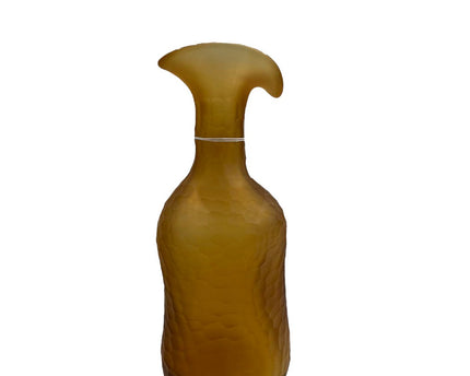 vintage amberkleurige glazen vaas klein formaat: H30cm B: 7cm