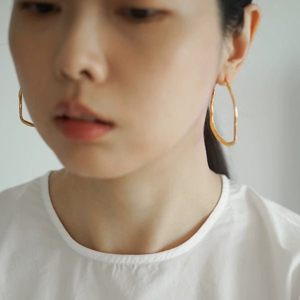 Japanse stijl minimalistische artistieke hoepel oorbellen