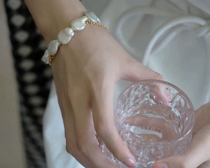 Unieke barokke parelmuntkralenarmband