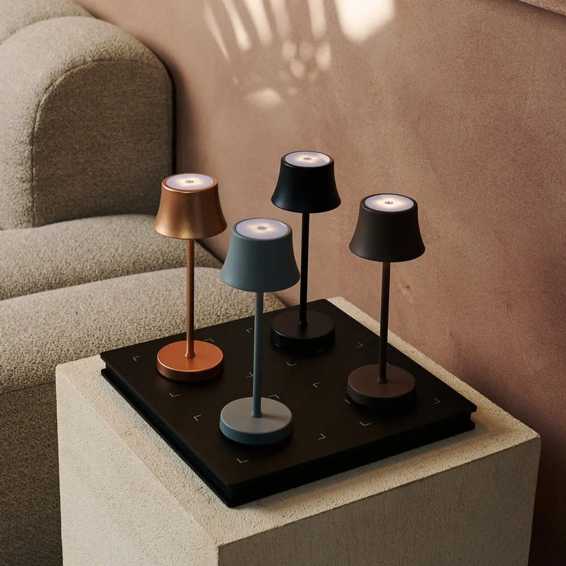 Amstel Station Professional Wireless Charging Station met 4 oplaadhaven-eenvoudig en functioneel met Qi-Technology