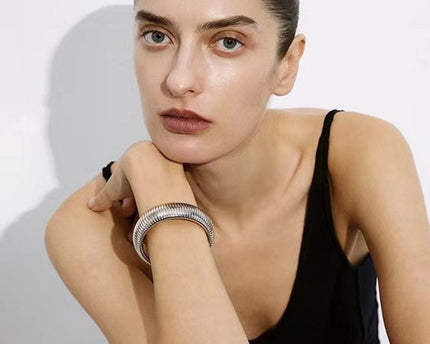Dikke stretch designarmband en choker