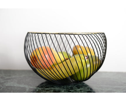 Zwart fruit gesneden gouden rand 22,5x22.5x14,5 cm