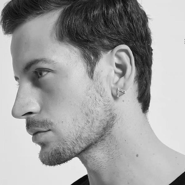 Unieke V-vorm oorbellen-zwart en zilver