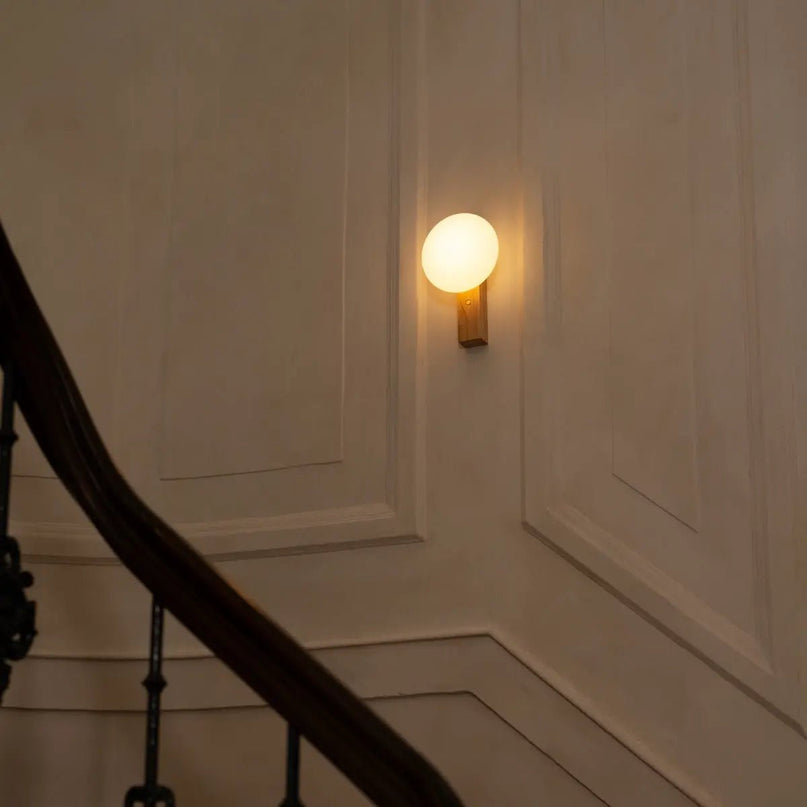 Matthew lichtbruin stijlvol houten draadloze wandlamp - oplaadbaar en dimpelbaar