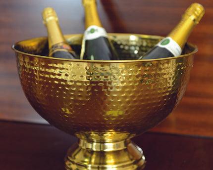 Grote champagne cup magnum gehamerd 30 cm
