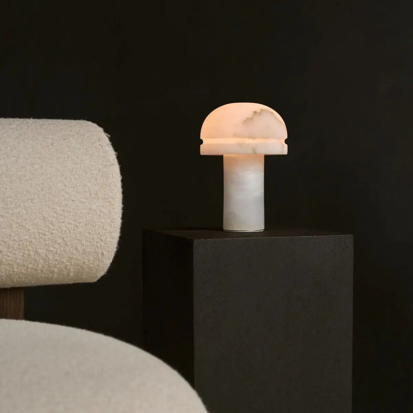 Leonardo stijlvolle albasten lamp – elegante verlichting voor uw huis