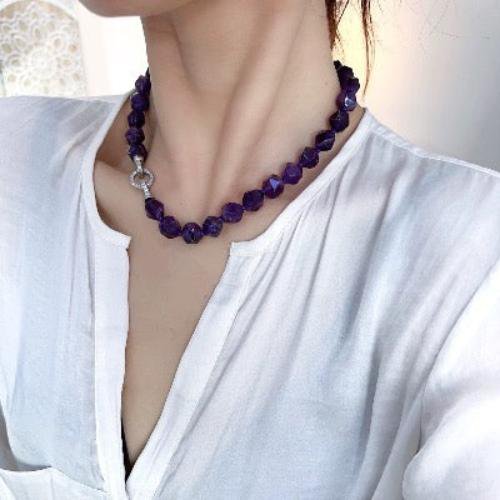Paarse amethist gefacetteerde kralen choker
