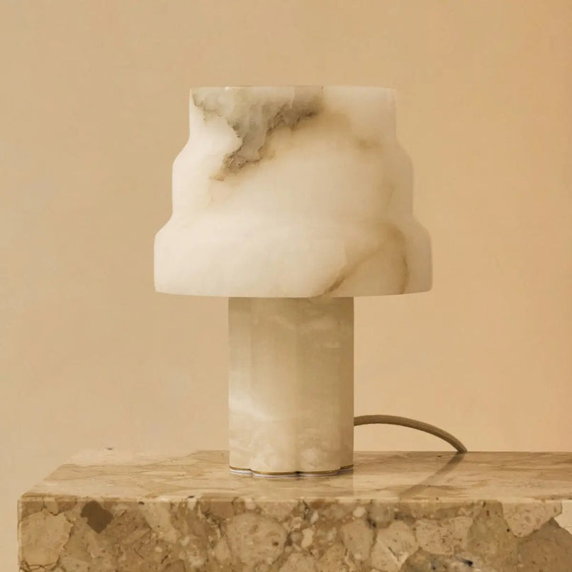 Alessandra Albasten Lamp | Elegante moderne verlichting voor interieurs