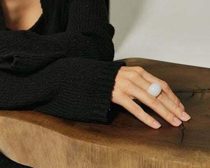 Minimalistische stoere look-ring-Tijgeroogsteen en witte jade