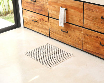 Klein katoenen vloerkleed – gestreept loper – boho vloerkleed zwart wit – zachte bedmat – handgeweven rechthoekig vloerkleed 70x50 cm UNTUK