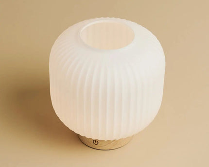 LYLA Unieke oplaadbare lamp - Frosted glas en houten basis, dimable, 3 lichte modi