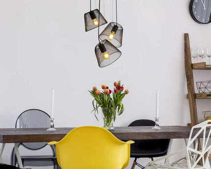 3-zits hanglamp "Korie" hanglamp gemaakt van metaal in zwart, met E27-versies, Ø30cm, voor woonkamer en kantoor.