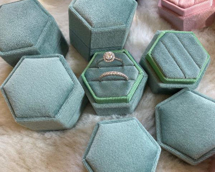 Zeshoek fluwelen trouwring box-groene kleuren