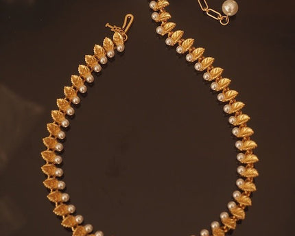 Vintage gouden bladeren parelketting