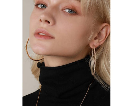 Oversized sprankelende hoepeloorbellen - 360 graden glamour