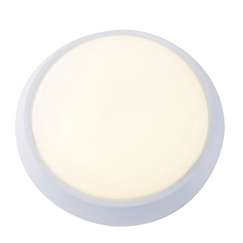 LED -plafondlicht gemaakt van wit metaal en opaal -gekleurd plastic, met stevig ingebouwde -in LED's Ø ca. 25 cm.