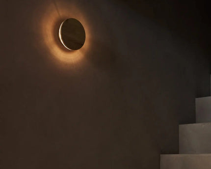 Lou lichtbruine draadloos wandlicht - oplaadbaar en dimbare aanraakregeling - 2700K warm licht