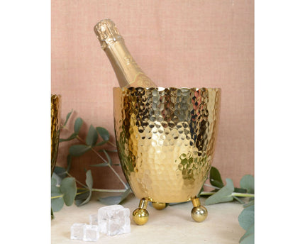 Gouden ijsemmer gehamerd met tang