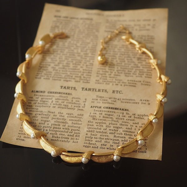 Vintage geïnspireerde parel lint ketting