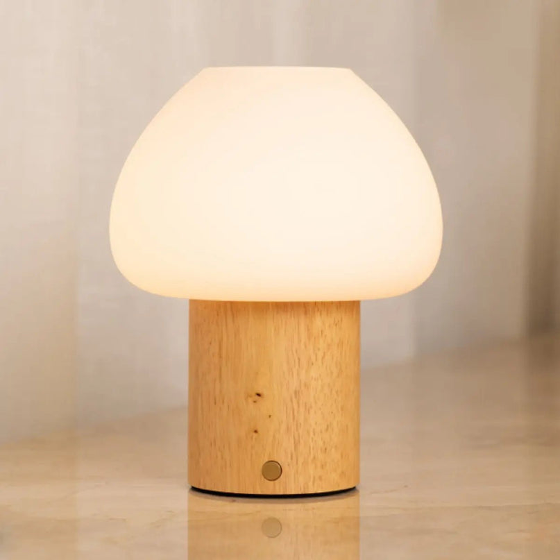 Fynn Lichtbruine houten lamp – Oplaadbaar, dimbaar en stijlvol
