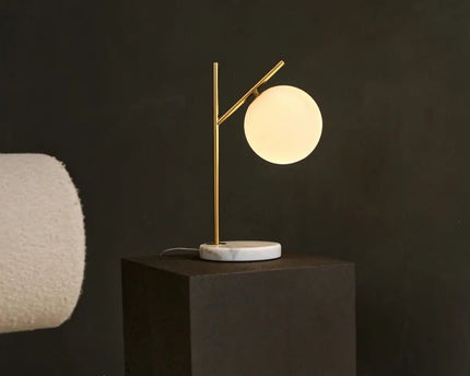 Madison Marmeren Lamp met Matglazen Bol – Elegante Tafellamp