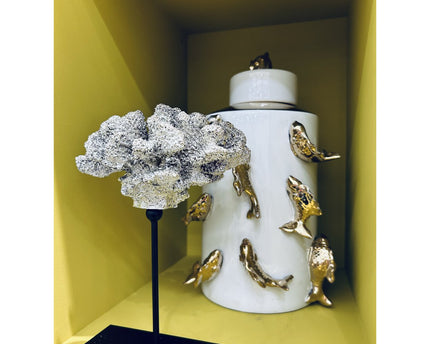 Coral collectie met metalen standaard ( champagnekleur)