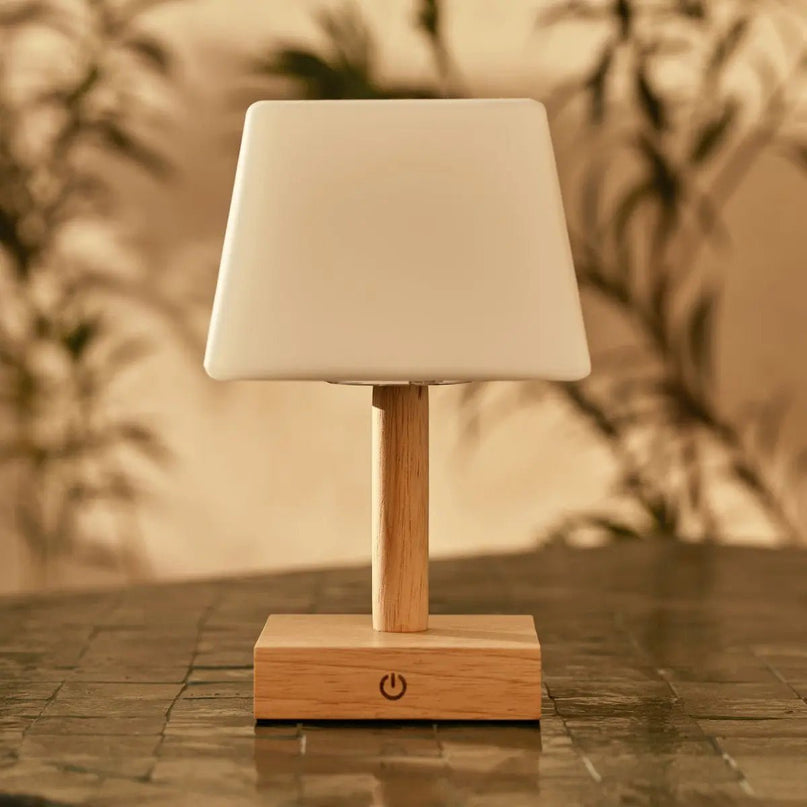Tommy lichtbruine houten tafellamp met glas - oplaadbare, dimbare lamp, draadloze verlichting