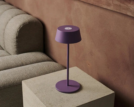 Hugo Violet Lila Oplaadbare tafellamp - Stijlvol, dimbare lamp & draadloos