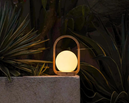 Skye Lichtbruine Houten Snoerloze Lamp | Oplaadbaar en dimbaar ontwerp