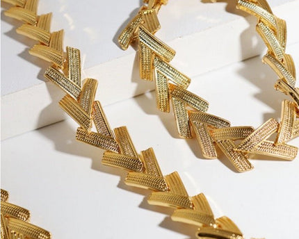 Gedurfde look V-ketting ketting en armband