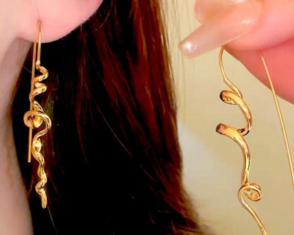 Minimalistische Swirl Line Drop Earring