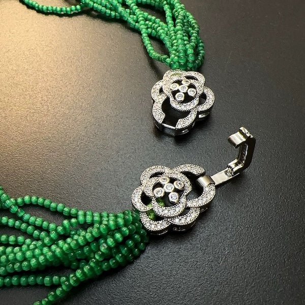 Gevlochten choker met cat's oogstenen kralen - Camille sluiting