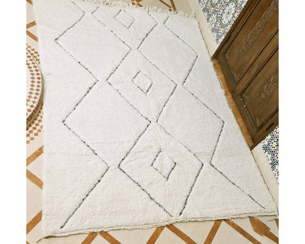 Authentiek Berber vloerkleed in Kenitra wol 200 x 280 cm