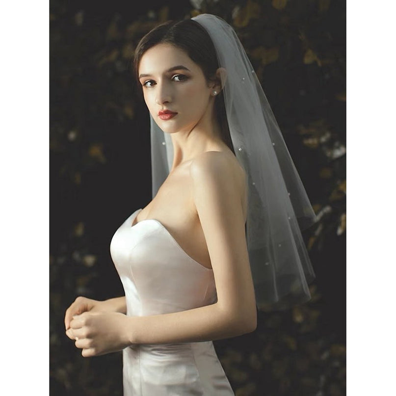 Elegante tweedelige bruidssluier met kleine parels
