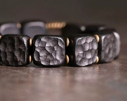 Zwarte sandaal houten vierkante plaat armband