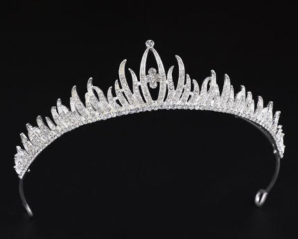 Koningin stijl koninklijke elegantie bruiloft tiara's