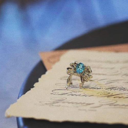 Princess Style Blue Topaz -ringen - verstelbaar